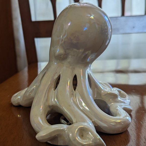 Iridescent Octopus Potpourri Holder - Picture 2 of 5